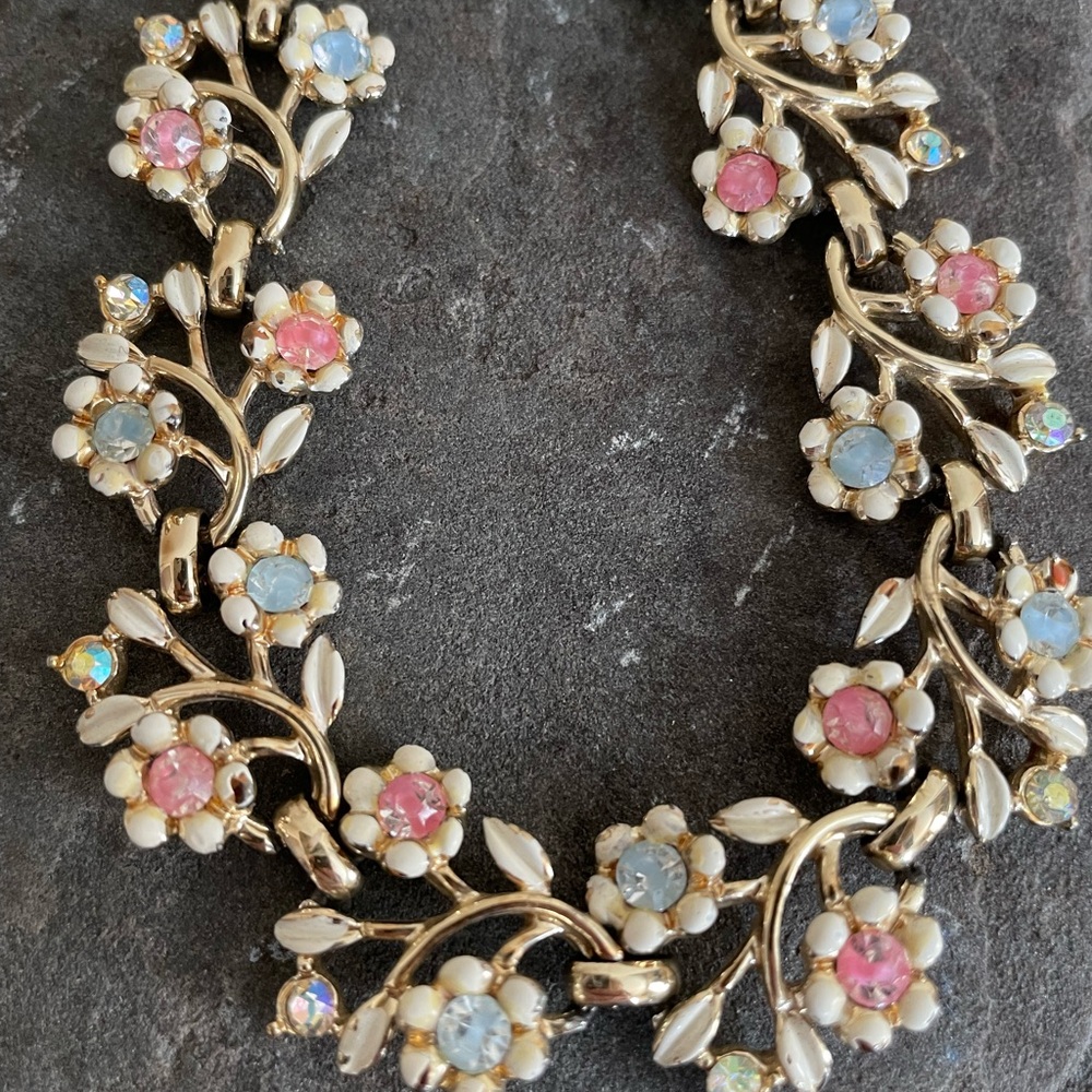 Vintage Coro necklace enamel flower rhinestone choker